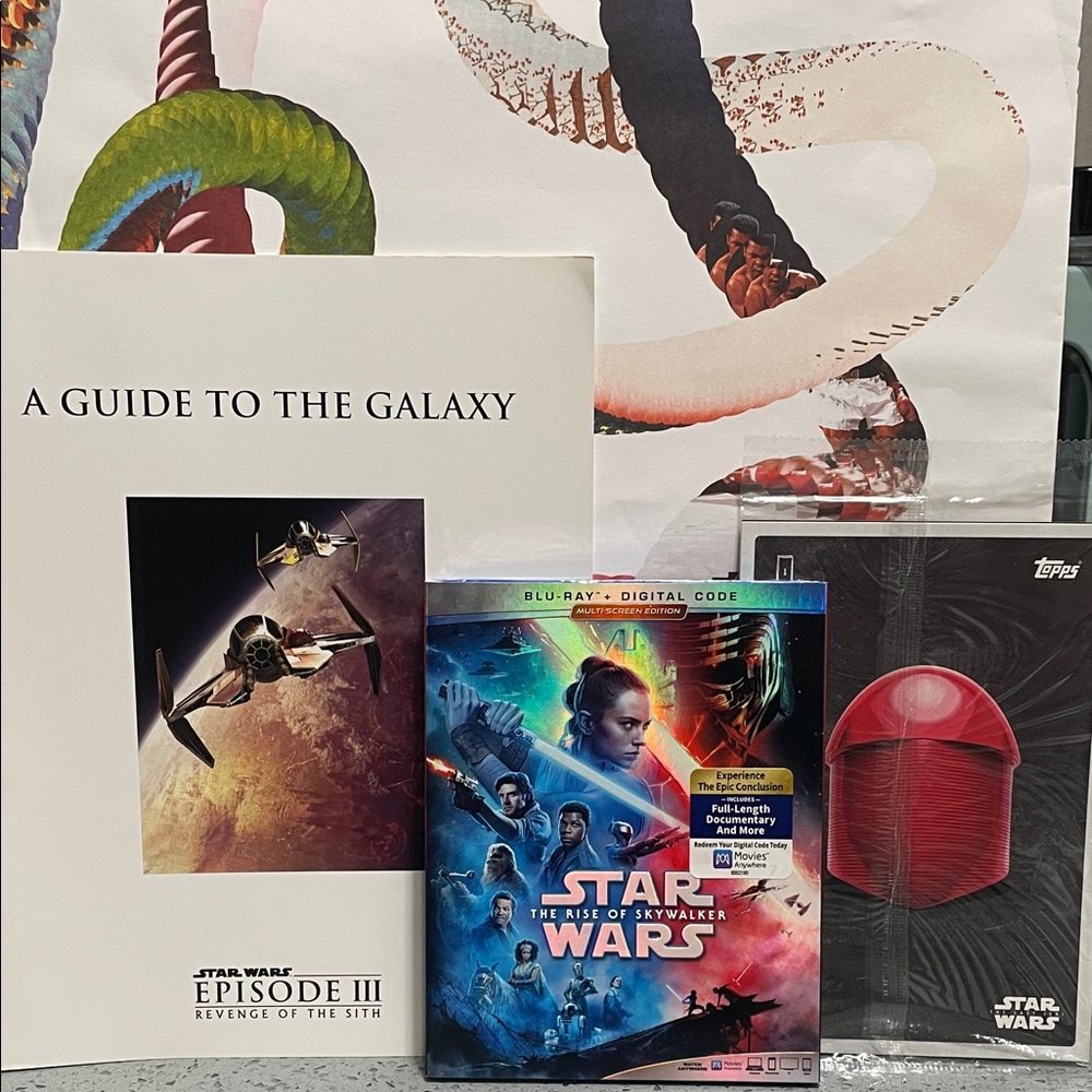 Star Wars Set: Rise of Skywalker Blu-ray, Last Jedi Topps & Revenge of the Sith